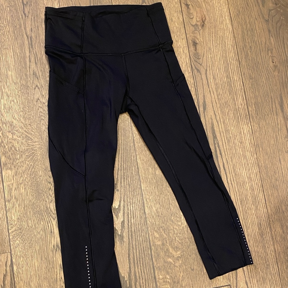 Fast and Free Reflective Crop 19" Nulux